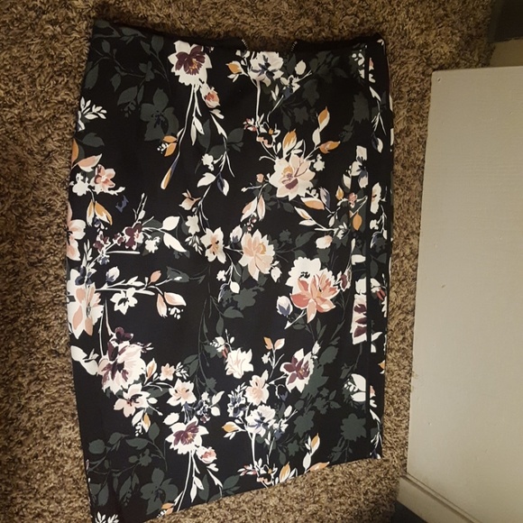 White House Black Market Dresses & Skirts - Skirt White House Black Market Dresses & Skirts - Skirt